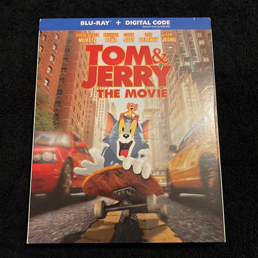 BLU-Ray Disc. Warner Brother’s. Tom & Jerry The Movie.